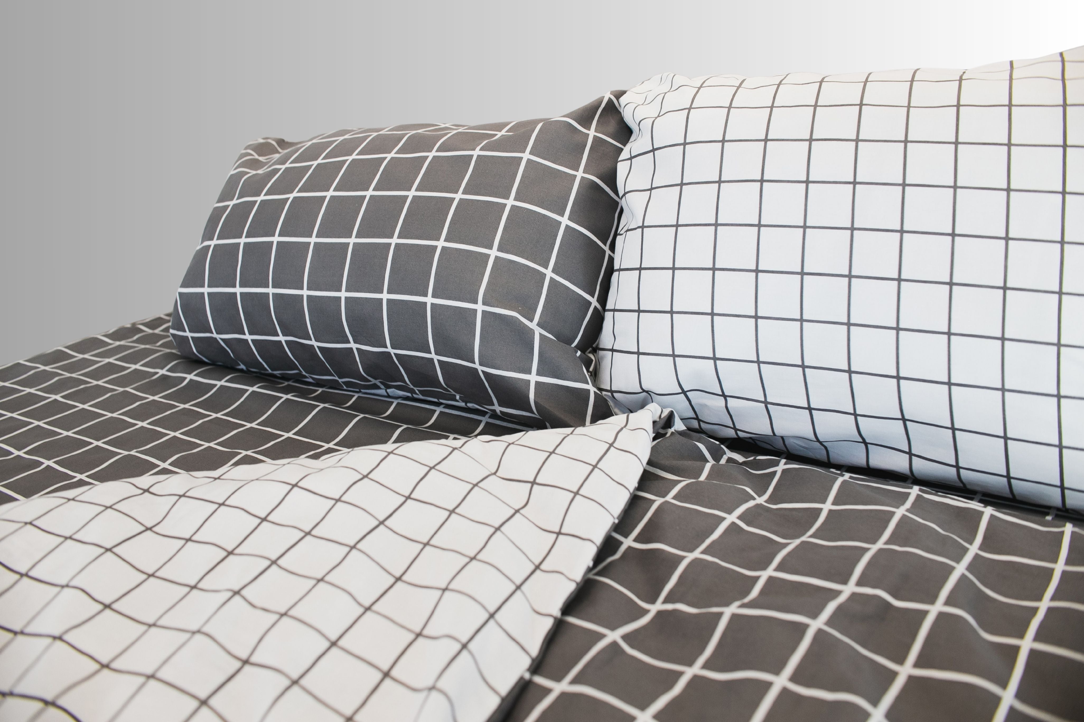Black and White Squares